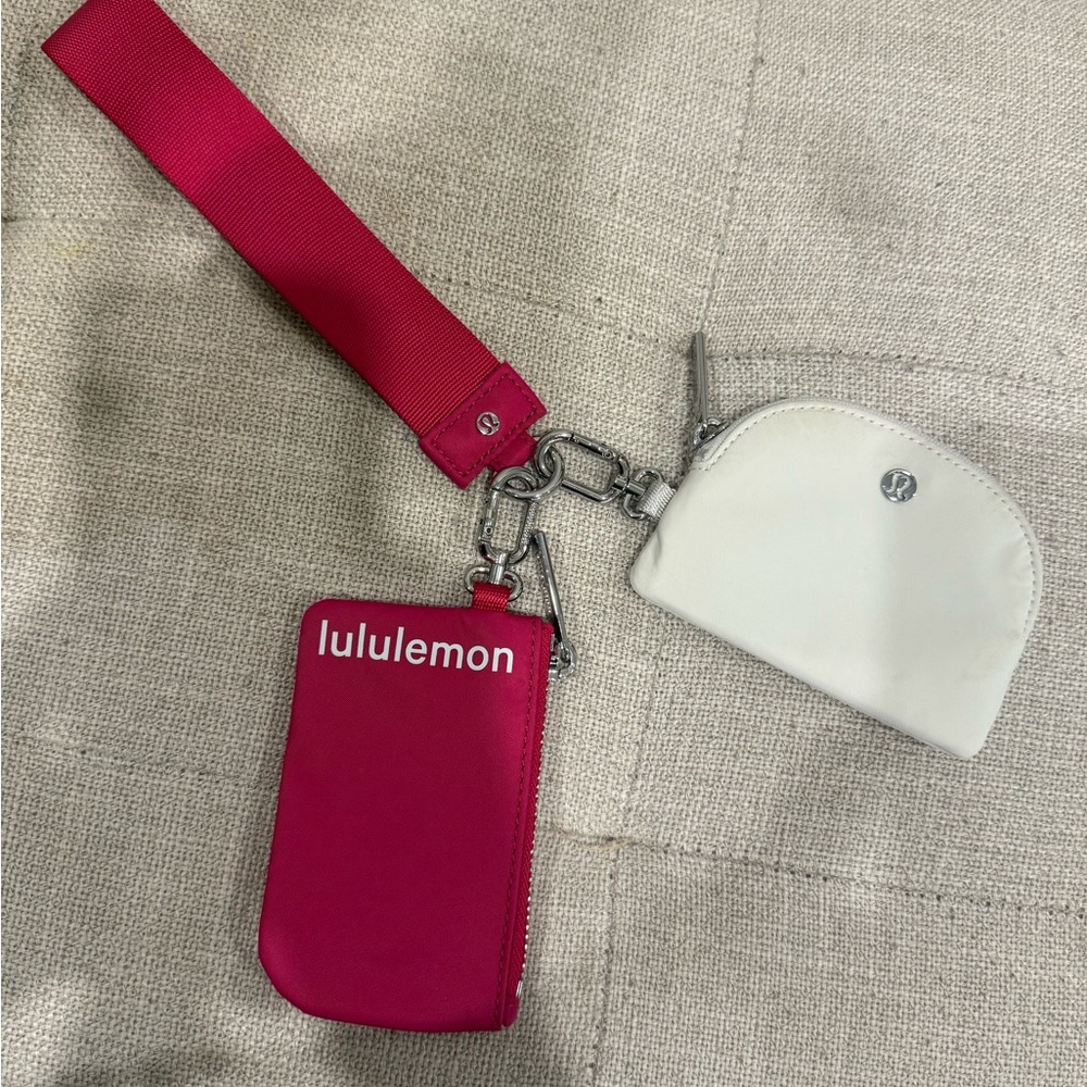lululemon athletica pink wristlet with white coin pouch